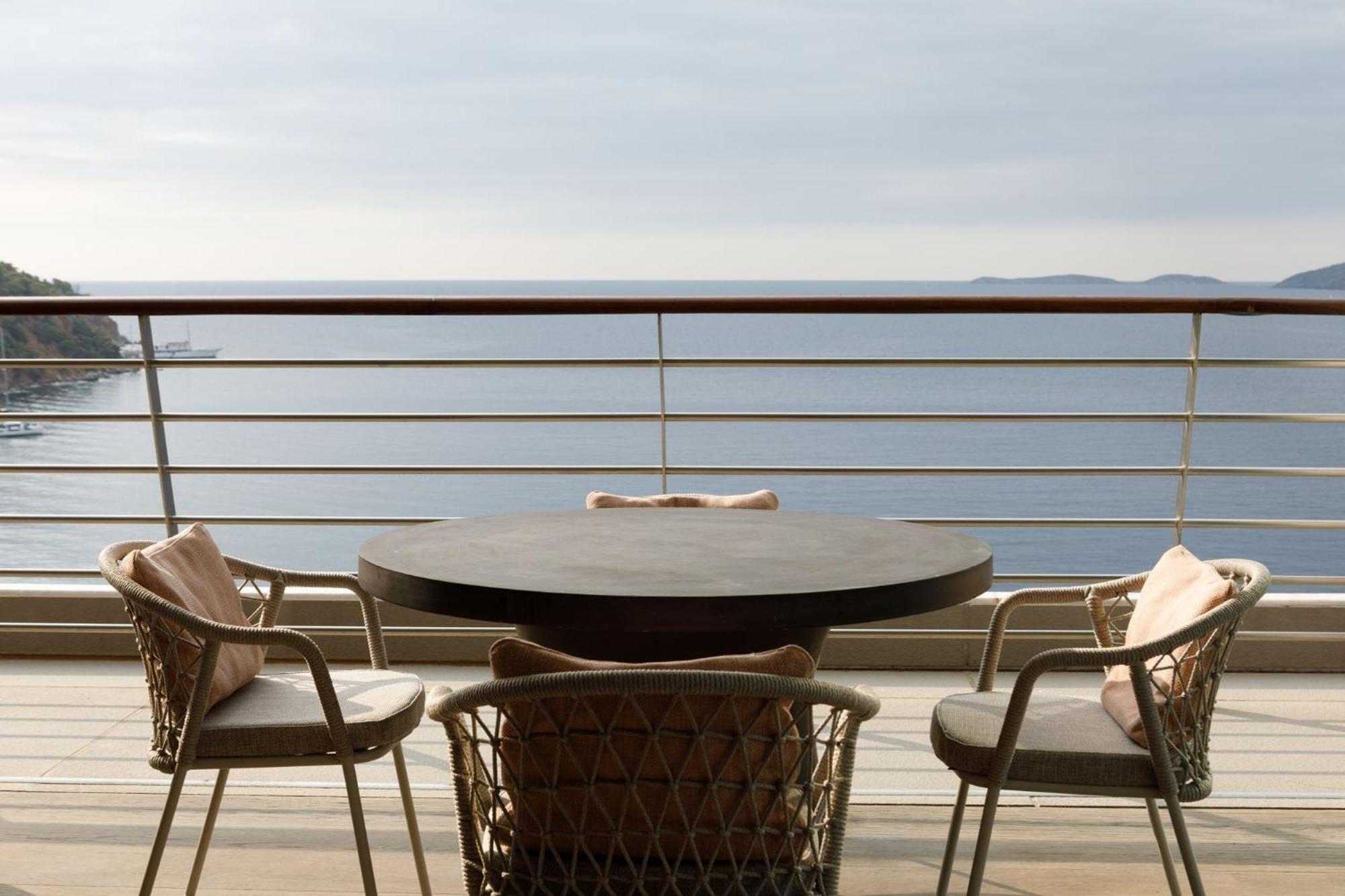Sirene Blue Luxury Beach Resort Poros Town Exterior photo